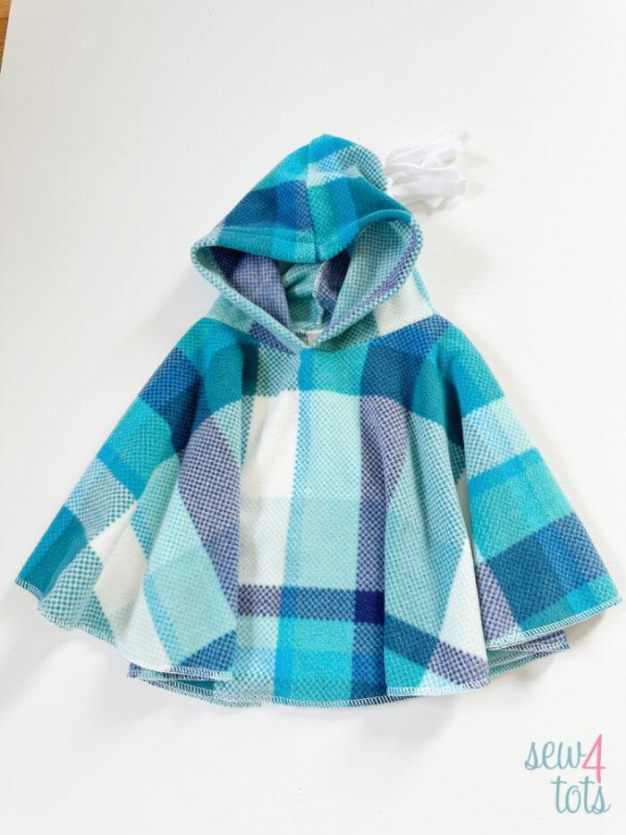 Turq/Wht Plaid Poncho